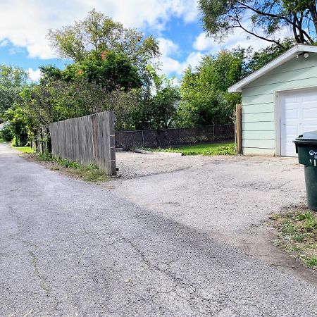 *King Bed/3Bds House Near Naval Base & 6Flags* Waukegan Exterior foto
