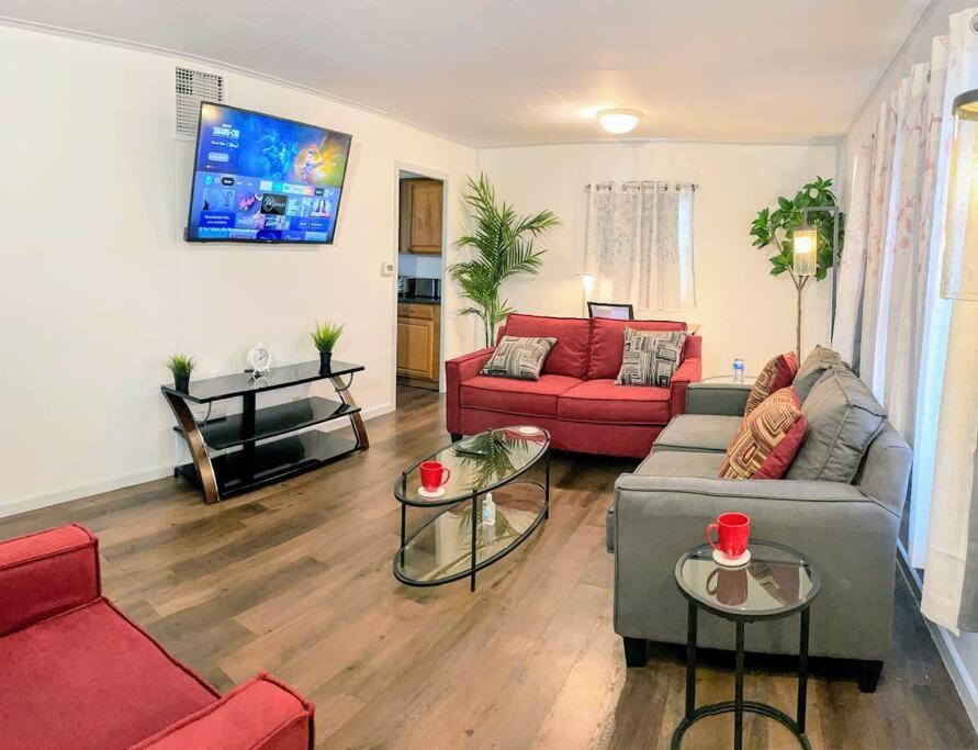 *King Bed/3Bds House Near Naval Base & 6Flags* Waukegan Exterior foto