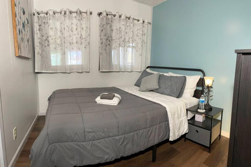 *King Bed/3Bds House Near Naval Base & 6Flags* Waukegan Exterior foto