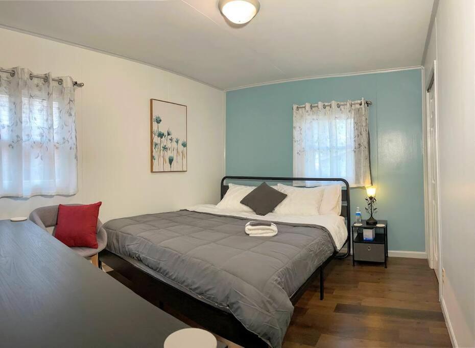 *King Bed/3Bds House Near Naval Base & 6Flags* Waukegan Exterior foto